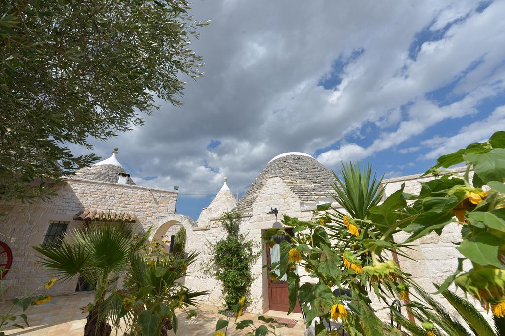 Trullo su 2 Livelli (2 Adulti + 2 Bambini)
